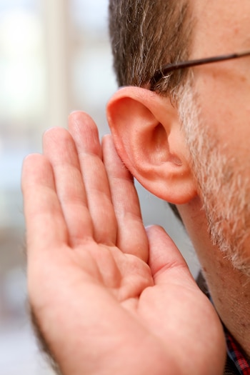BC-HBRNI-1100-CUSTOMER-REFERRALS-ART-NYTSF — Don’t Underestimate the Power of Customer Referrals. (Tony Cenicola/The New York Times) — ONLY FOR USE WITH ARTICLE SLUGGED — BC-HBRNI-1100-CUSTOMER-REFERRALS-ART-NYTSF — OTHER USE PROHIBITED.