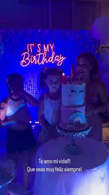 Evangelina Anderson celebró el primer