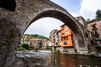 Pont Nou, Camprodon (Wikipedia)