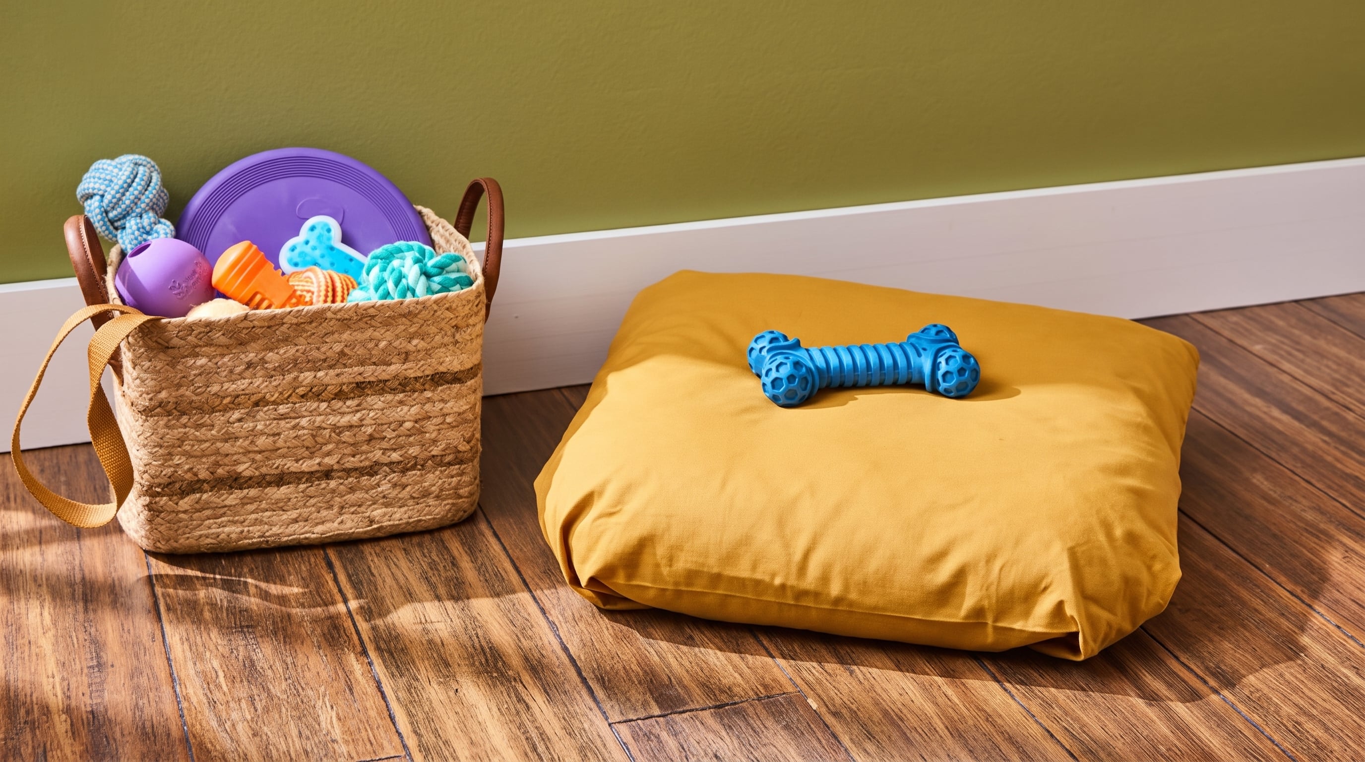 Una funda rellena con toallas o mantas funciona como cama para perros. (Imagen Ilustrativa Infobae)