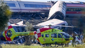 El Gobierno argentino lamentó la tragedia ferroviaria en España y habilitó un teléfono para los afectados