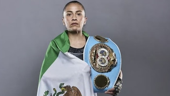 De policía en CDMX a campeona mundial: Irma García brilla en Reino Unido y retiene su título mundial con nocaut