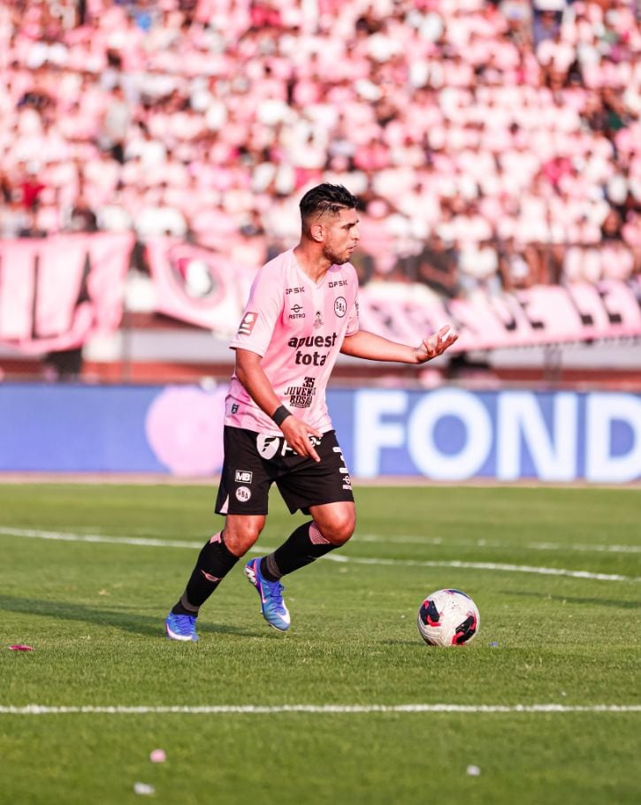 La victoria de Sport Boys ante Sporting Cristal tuvo un sabor especial para Carlos Zambrano. El defensor resaltó el dominio rosado y aseguró que el Callao merecía una alegría como la de este domingo. (Liga 1)