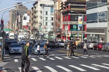 La saturación peatonal y comercial