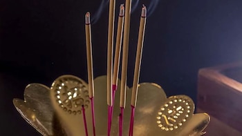 La exposición al humo del incienso podría generar estrés oxidativo y desencadenar procesos inflamatorios en el cuerpo humano
/Crédito: Scientific Reports