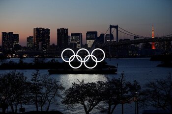 Anillos olímpicos gigantes se ven