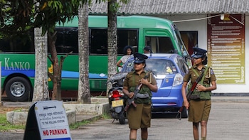 Al menos 25 muertos y cerca de un centenar de heridos en enfrentamientos en una prisión de Sri Lanka