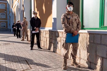 Militares de la armada, de