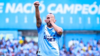 Hernán Barcos vuelve a ser titular con Sporting Cristal tras dos meses: arranca contra Alianza Lima por Torneo Clausura 2026