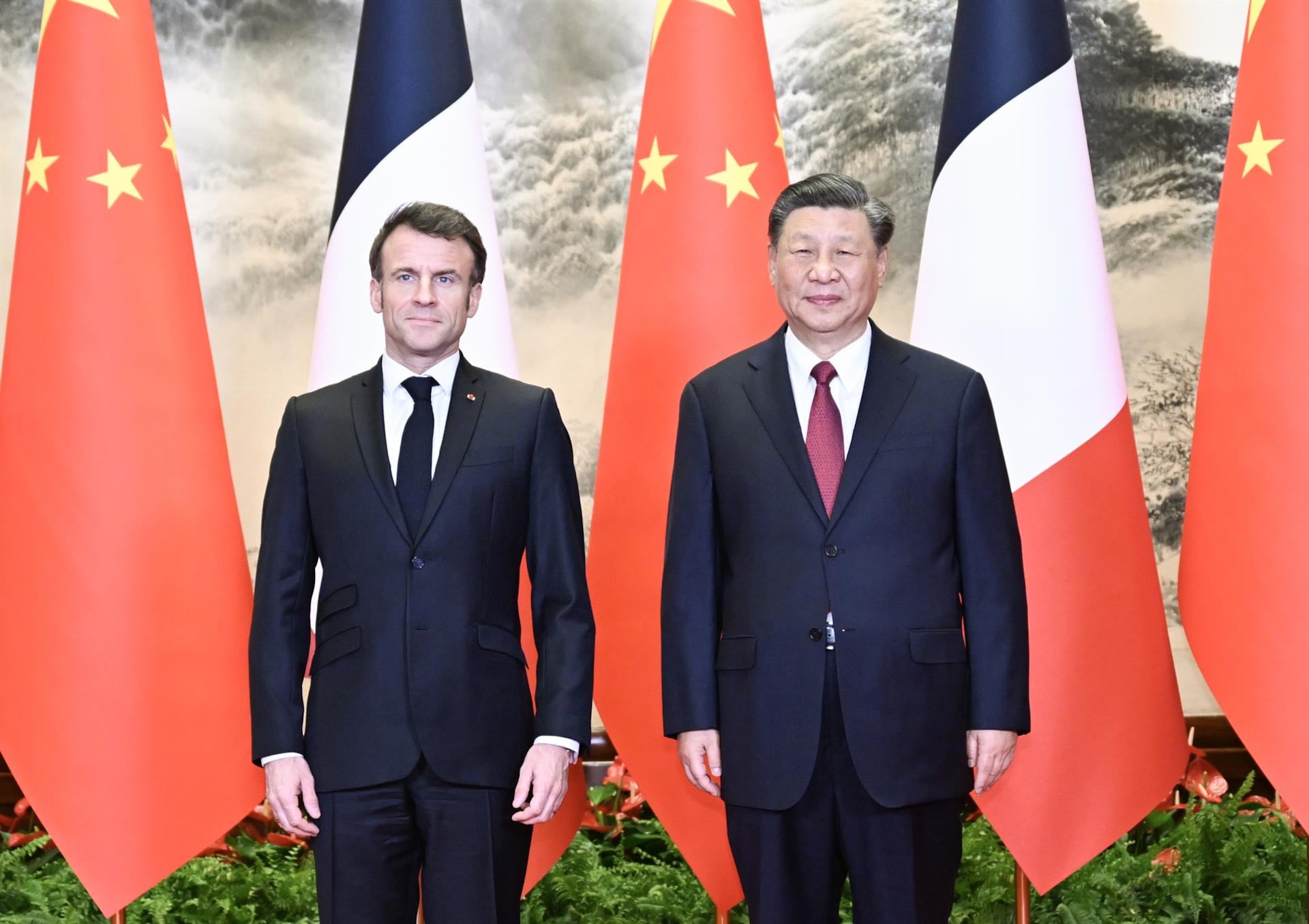 Macron ve «decisiva» la cooperación con Xi para terminar con la guerra en Ucrania