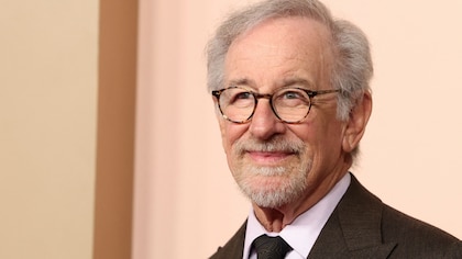 Steven Spielberg y A24 se unen para producir la adaptación de la novela The Heaven & Earth Grocery Store