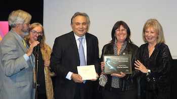 Clarisa Cassiau recibió el premio