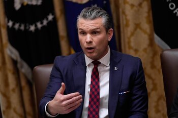 El secretario de Defensa de Estados Unidos Pete Hegseth en la Casa Blanca en Washington el 2 de diciembre del 2025. (AP foto/Julia Demaree Nikhinson)