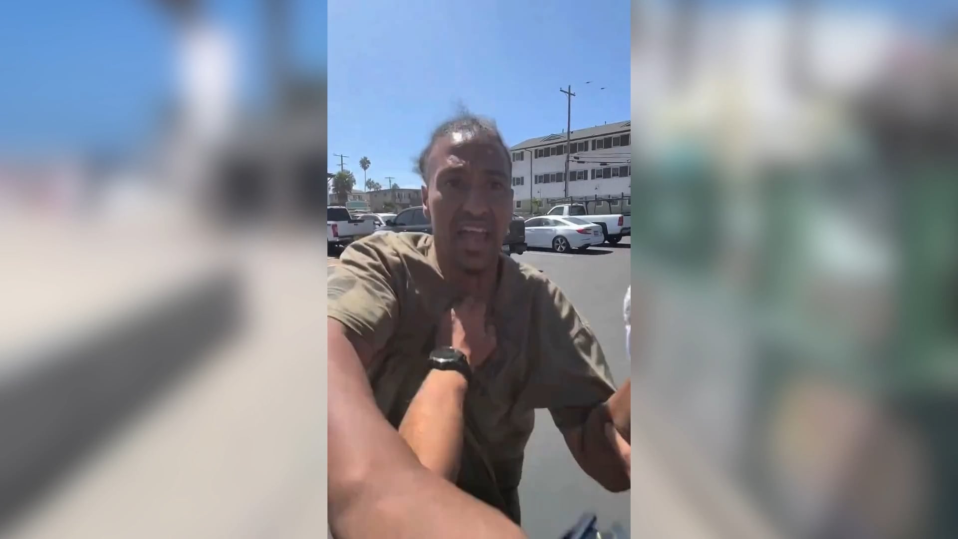 El sospechoso, Juan Antonio Gonzaba, atropelló a una mujer con un Tesla presuntamente robado en el paseo marítimo de Pacific Beach, en San Diego (Captura de video: @alexhsrour).