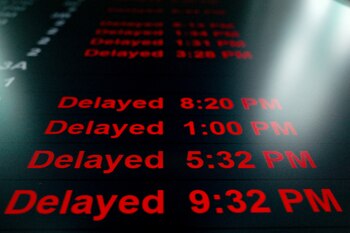 La FAA impuso demora en