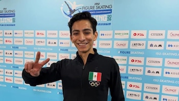 Donovan Carrillo avanza a la