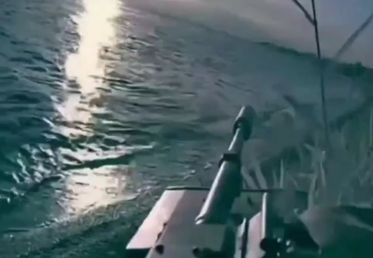 La Task Force 59 de la Armada de Estados Unidos utilizó una embarcación autónoma configurada para destruir instalaciones en una misión de un solo uso (Infobae en Vivo)