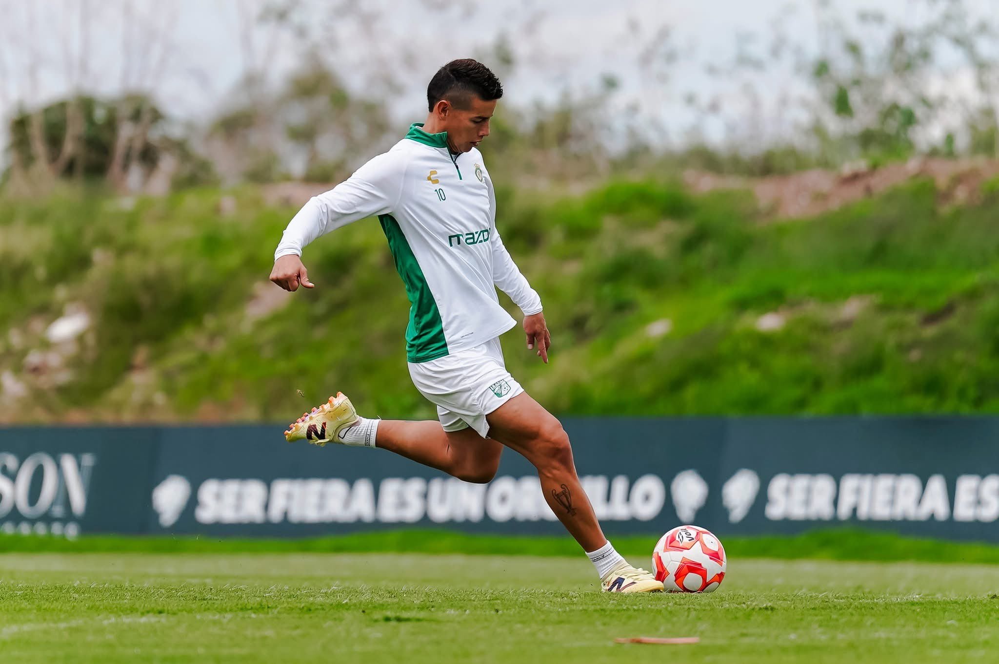 James Rodríguez completó una semana de pretemporada con Club León - crédito Club León