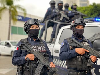 Elementos de la Policía Estatal