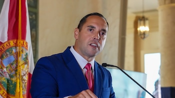 “Mis padres huyeron del comunismo en Cuba”: Hijo de exiliados cubanos será el candidato republicano a vicegobernador de Florida