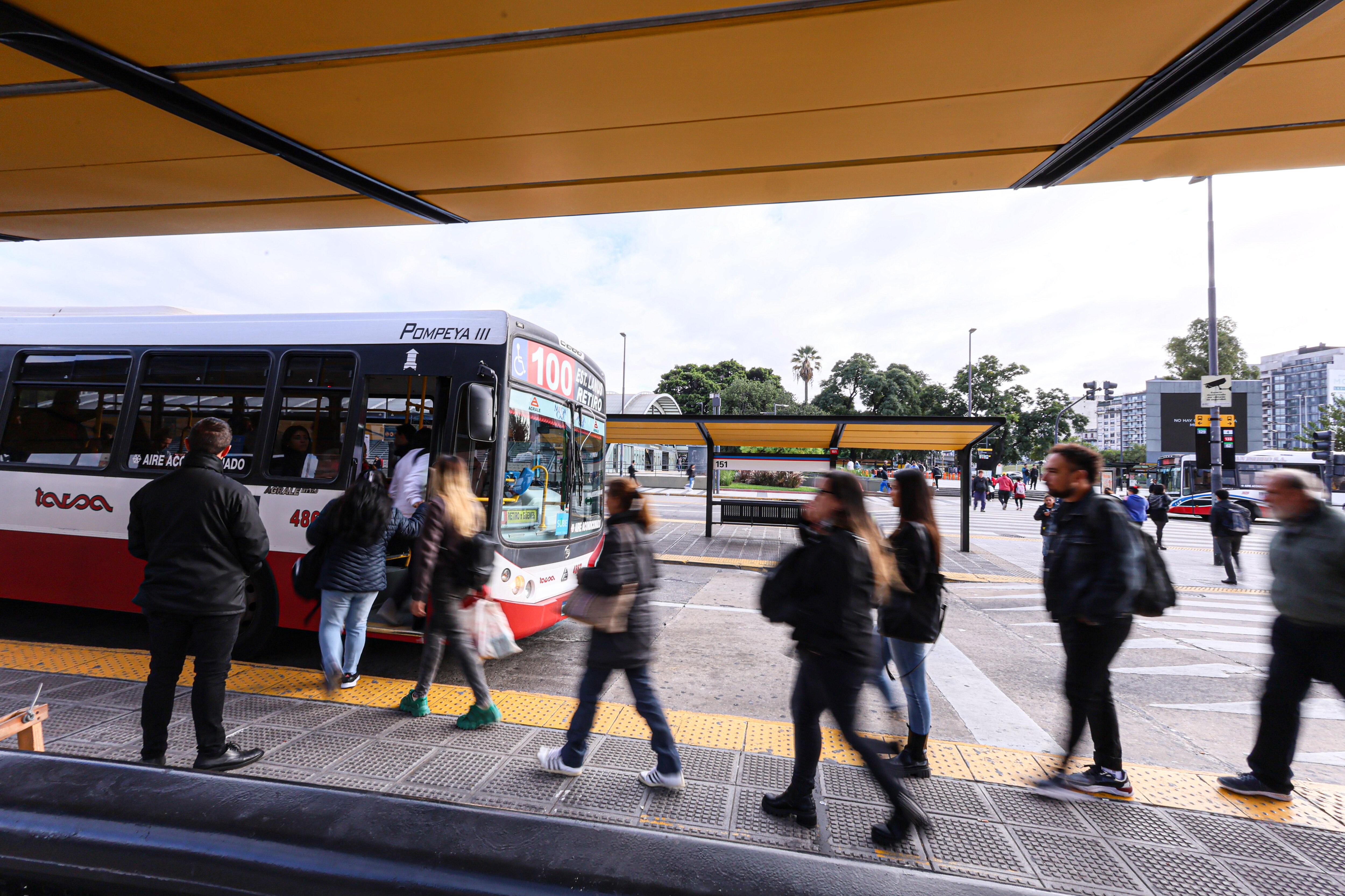 Argentina inyecta $56.000 millones a colectivos del AMBA pero la deuda persiste y el boleto subirá — image 5