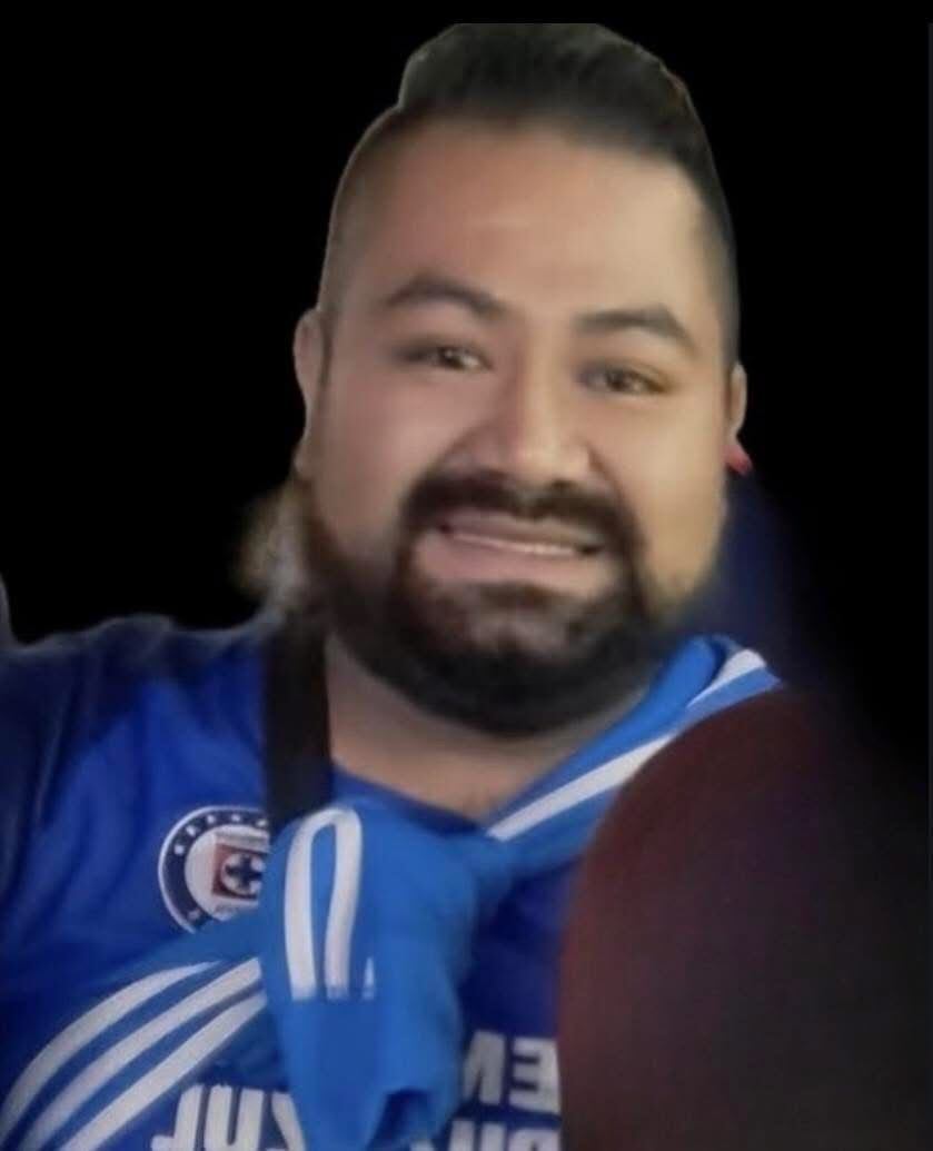 Rodrigo Mondragón, aficionado del Cruz Azul. (X/@Historia_Azul)