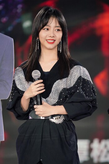 Wang Yibo dijo que suspendería