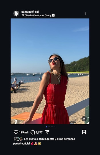 Pampita expresó públicamente su apoyo