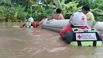 Lluvias intensas en Costa Rica: evacuaciones, 130 viviendas anegadas en Ulima y un deslizamiento que aisló La Suiza de Turrialba