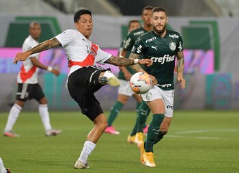 Enzo Pérez desechó una suculenta