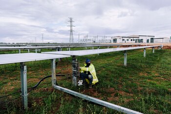 Una planta solar en Alarcón,