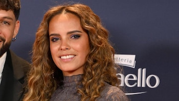Gloria Camila sorprende con un cambio de look radical: "Ser colombiana me ha dado unos rasgos latinos"