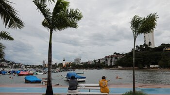 Oaxaca y Guerrero suspendieron clases