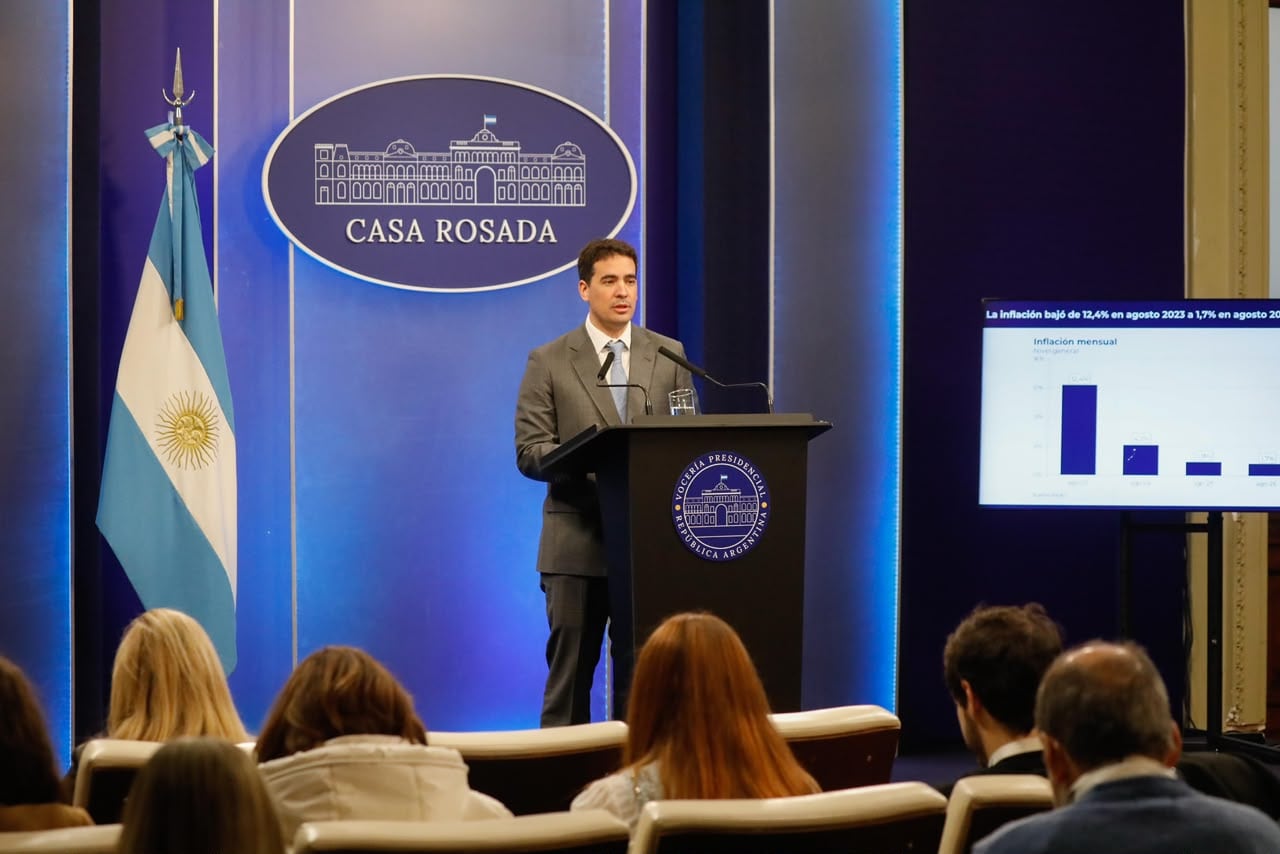 El vocero presidencial, Adrián Ravier, a quien reportará el director de discurso