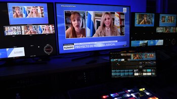 Sesión remota de la Comisión