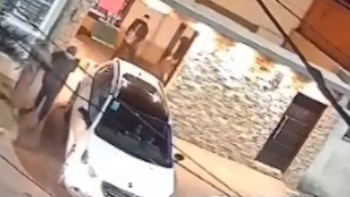 Entradera y pánico en Morón: una familia fue sorprendida por asaltantes que los desvalijaron en pocos segundos