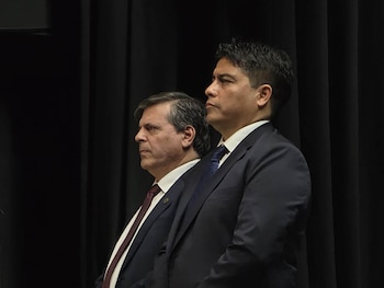 El gobernador de Santa Cruz, Claudio Vidal, en la apertura del período 2025 de sesiones ordinarias de la Legislatura provincial