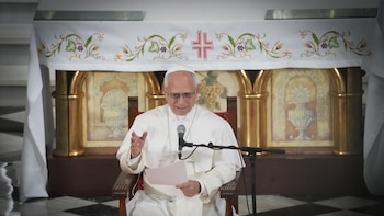 El Papa afirma en Lampedusa que los muertos en el Mediterráneo "son víctimas de decisiones tomadas u omitidas"
