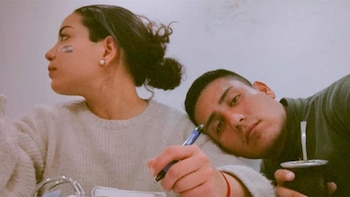 El acusado del femicidio en San Juan dijo que su pareja “se puso loca y se acuchilló”: qué reveló la autopsia