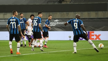 Romelu Lukaku no pudo evitar