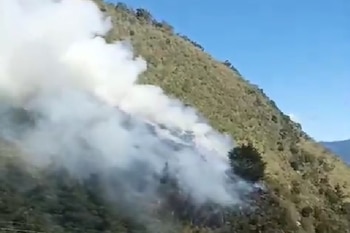Incendio forestal en el sector de La Lomita, entre Vetas y California, fue controlado por organismos de socorro - crédito Gestión del Riesgo de Desastres/X