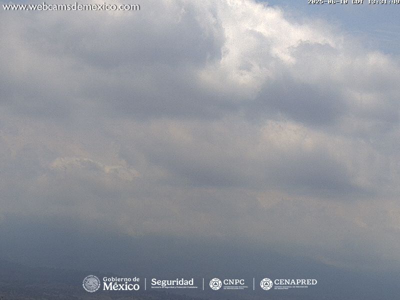 Imagen 1: Volcán Fuego de Colima, 13:31 h (hora local).