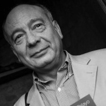 Alejandro Pelayo Rangel es director