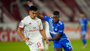 Huracán y Emelec igualaron 2-2