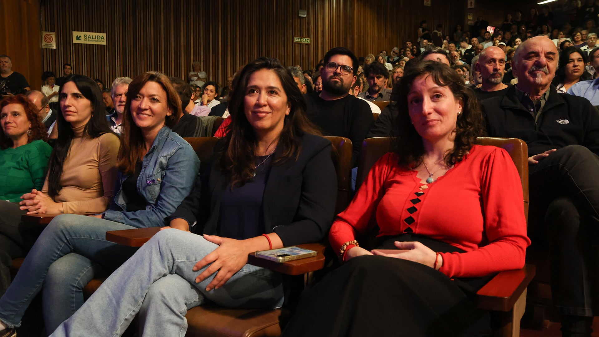 Berenice Iañez y Victoria Montenegrom dos de las dirigentes que trabajan en el armado del MDF en la Ciudad de Buenos Aires
