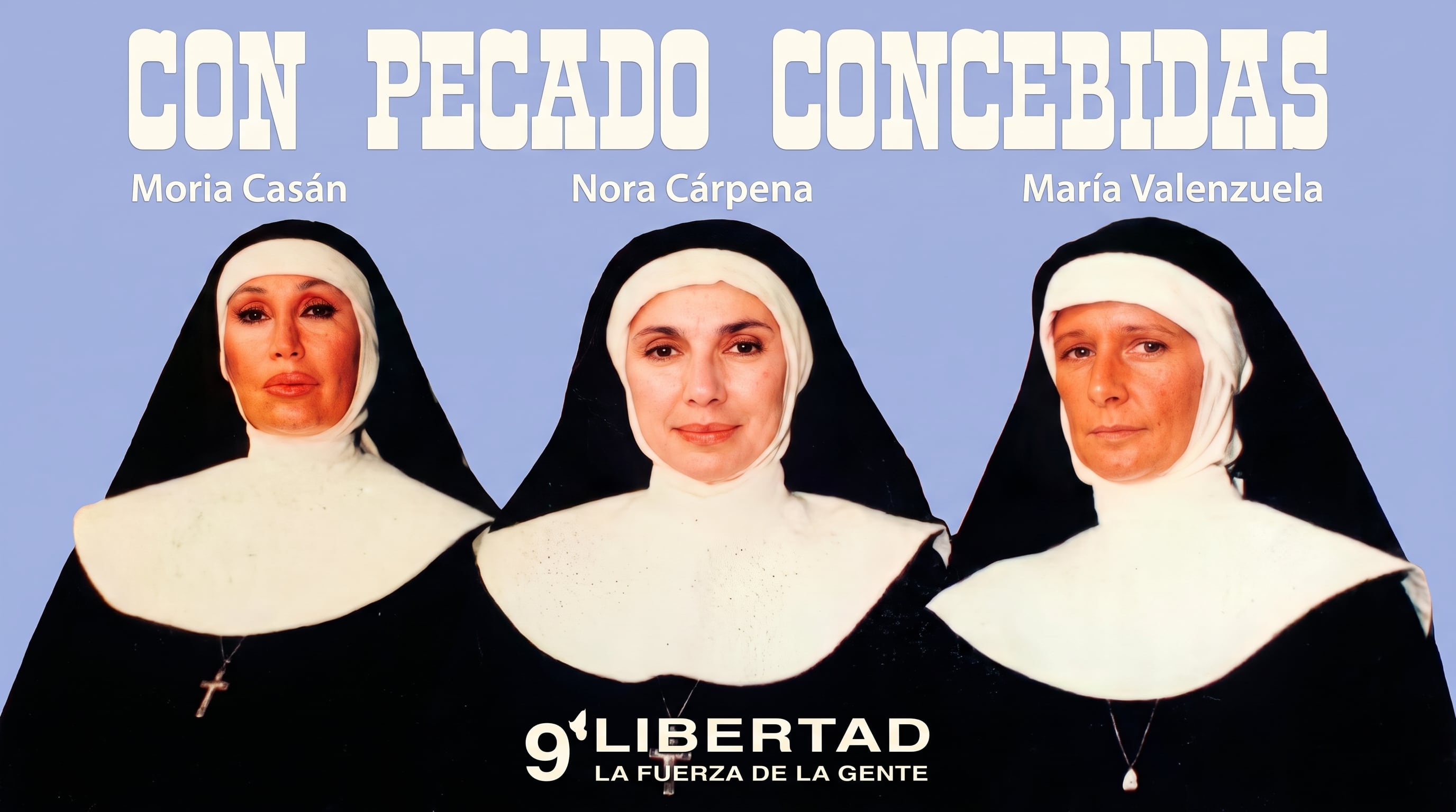 Las actrices Moria Casán, Nora Cárpena y María Valenzuela posan vestidas de monjas para la promoción de la obra