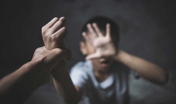Una pericia psicológica del Inacif reveló indicadores emocionales compatibles con vulneración en la víctima, fortaleciendo la acusación. (Cortesía: Revista UNAM)