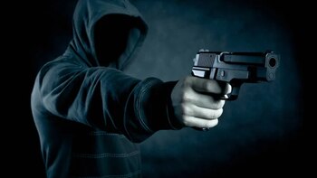 Paramilitares envían amenazas contra varios