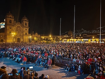 Cusco se lanzó a las calles a festejar el regreso de Cienciano a los cuartos de final de la Copa Sudamericana tras 23 años