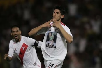 Carlos Zambrano debutó con la